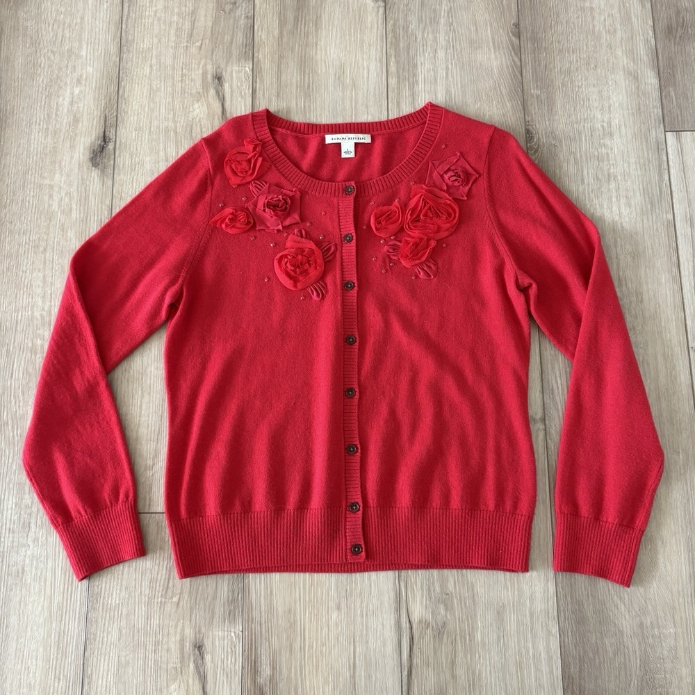 Banana Republic Red Floral Merino Wool Cardigan Sweater Size Large Womens Button